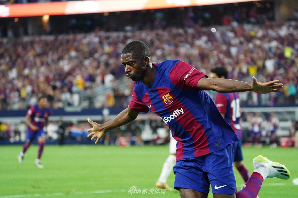 力突出的年 力突出的年